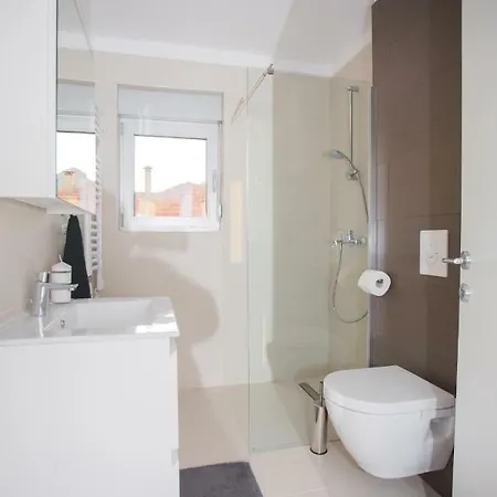 Apartment Luni Primosten